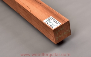 Drewno MAHOŃ na gryf gitary, gr. 70mm