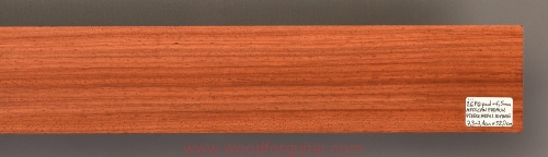 Woodforguitar_padauk_podstrunica_gitary_111