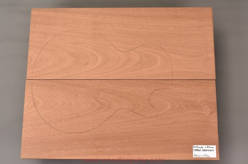Woodforguitar_mahogany_guitar_body_top_001