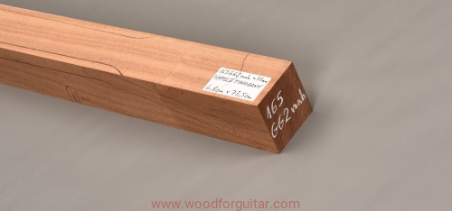 Woodforguitar_mahon_gryf_gitary_LP_261