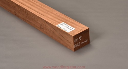 Woodforguitar_mahogany_guitar_neck_blank_LP_261