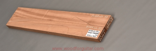 Woodforguitar_mahogany_guitar_neck_blank_131