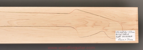 Woodforguitar_drewno_klon_na_gryf_gitary_11