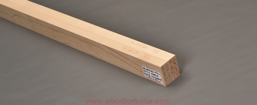 Woodforguitar_11_maple_bass_guitar_neck_blank.JPG