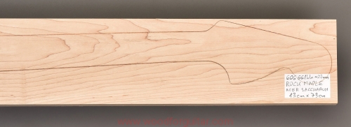 Woodforguitar_101_klon_gryf_gitary.JPG