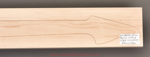 Woodforguitar_151_klon_gryf_gitary.JPG