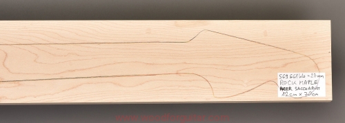Woodforguitar_361_klon_gryf_gitary.JPG