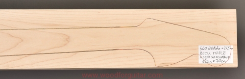Woodforguitar_451_klon_gryf_gitary.JPG