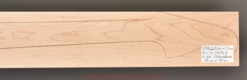 Woodforguitar_461_klon_gryf_gitary.JPG