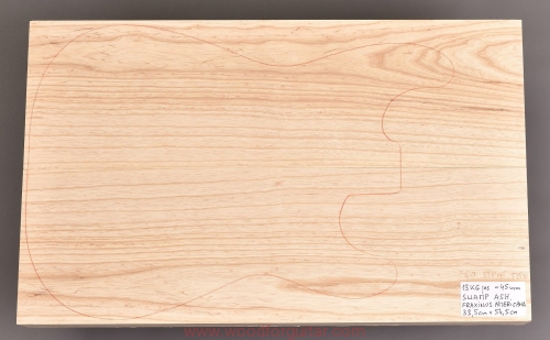 Woodforguitar_swamp_ash_157_jesion_bagienny