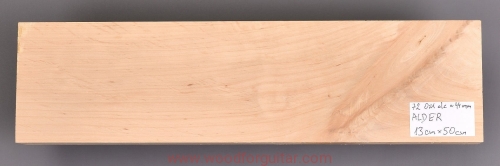 Woodforguitar_alder_olcha_625
