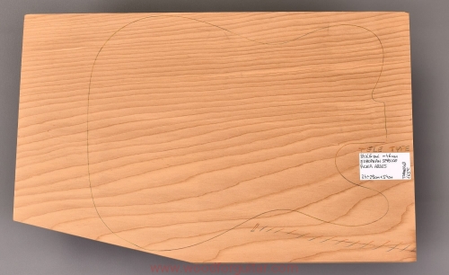 swierk-spruce-wood-for-guitar_152.JPG