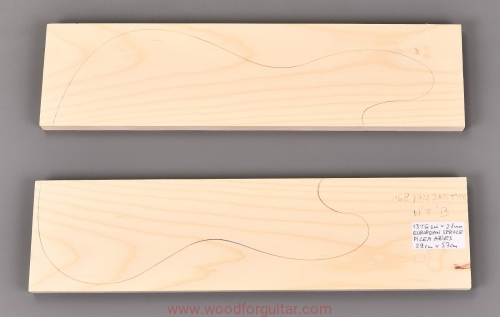 spruce-swierk-wood-for-guitar_390.JPG