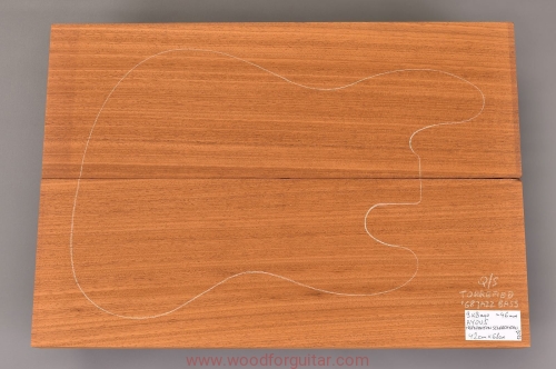 torrefied-ayous-bass-guitar-body-blank_009.JPG
