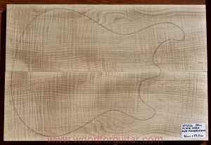 Drewno KLON FALISTY-OCZKOWY na top, 21mm